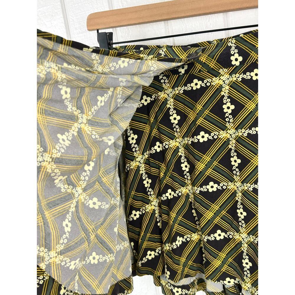 Urban Outfitters Plaid Floral Pleated Mini Skirt Retro Cottagecore M - Picture 3 of 8